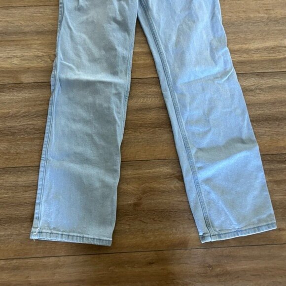 Hollister Sz 2R Strawberry Embroidered Low Rise Relaxed Straight Jeans - Picture 4 of 16